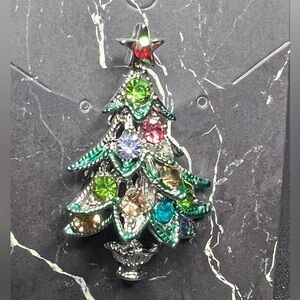 Green and Silver Tone Christmas Tree brooch